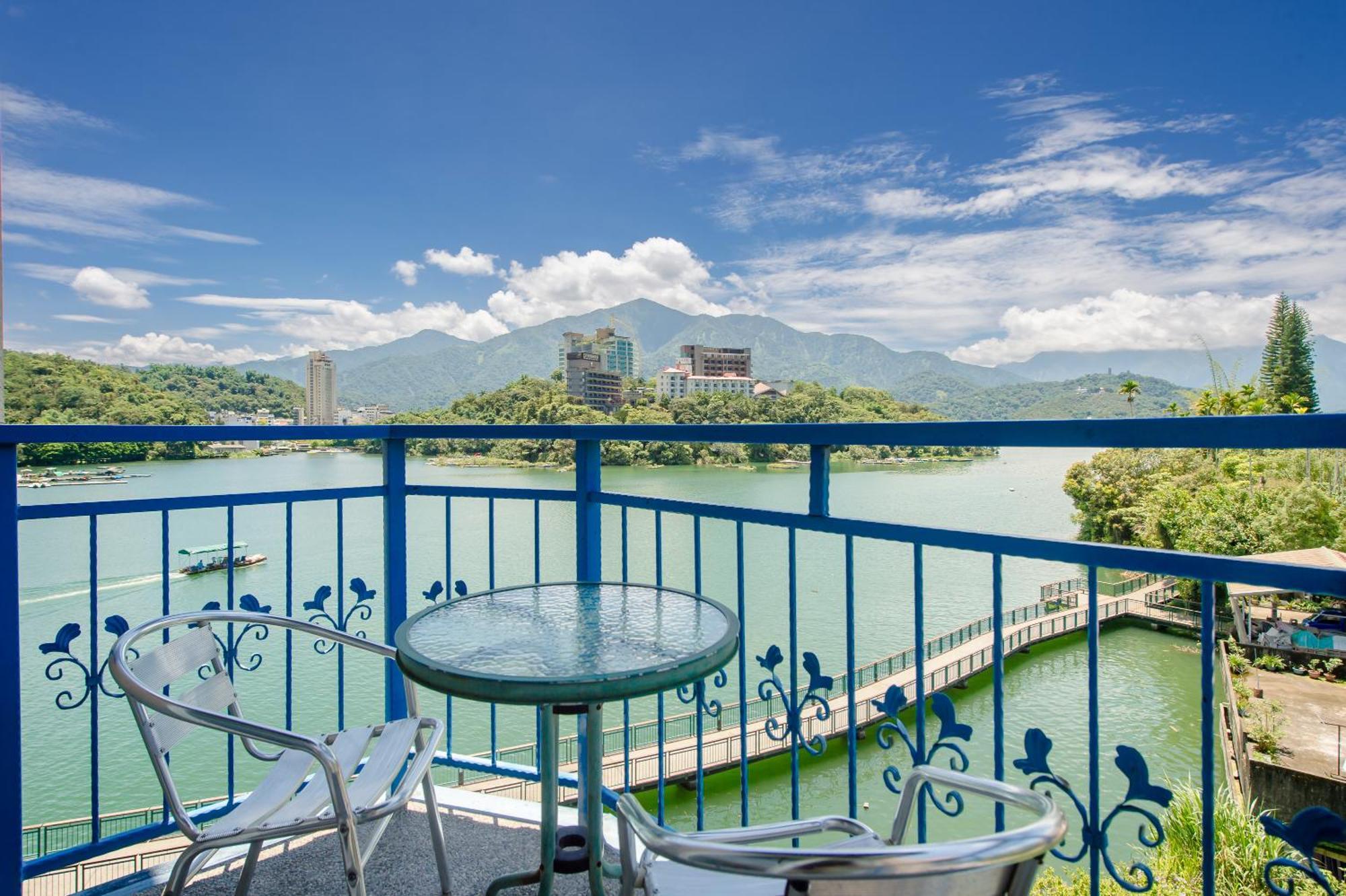 Bishui Shanju Lakeside B&B Yuchi Exterior photo